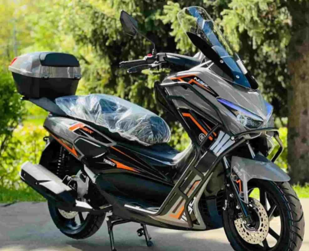 Скутер Leopard N Max (Venom) 180 (карбюратор)